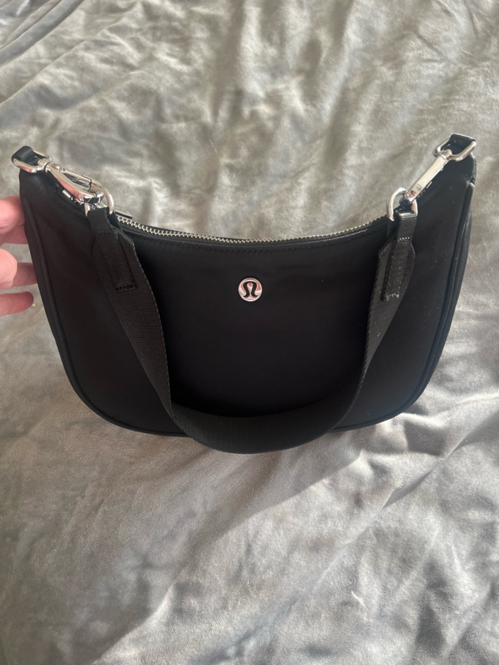 Lululemon Black 3L Shoulder/Crossbody Bag with Silver Logo